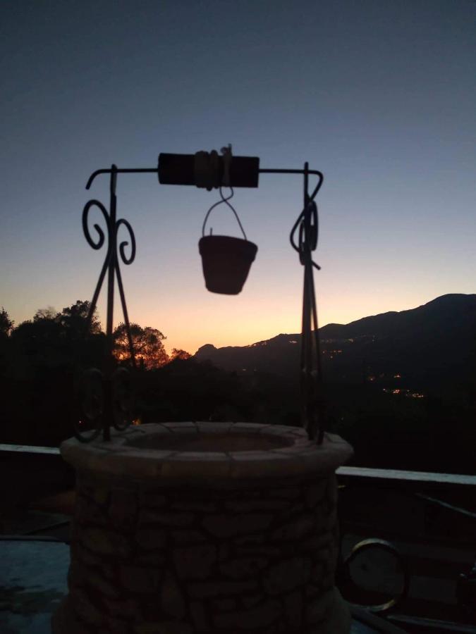 Corfu Sunset Family Apartment Liapades Eksteriør billede
